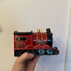 Hogwarts express train - candle with necklace - charmed aroma NEW harry potter